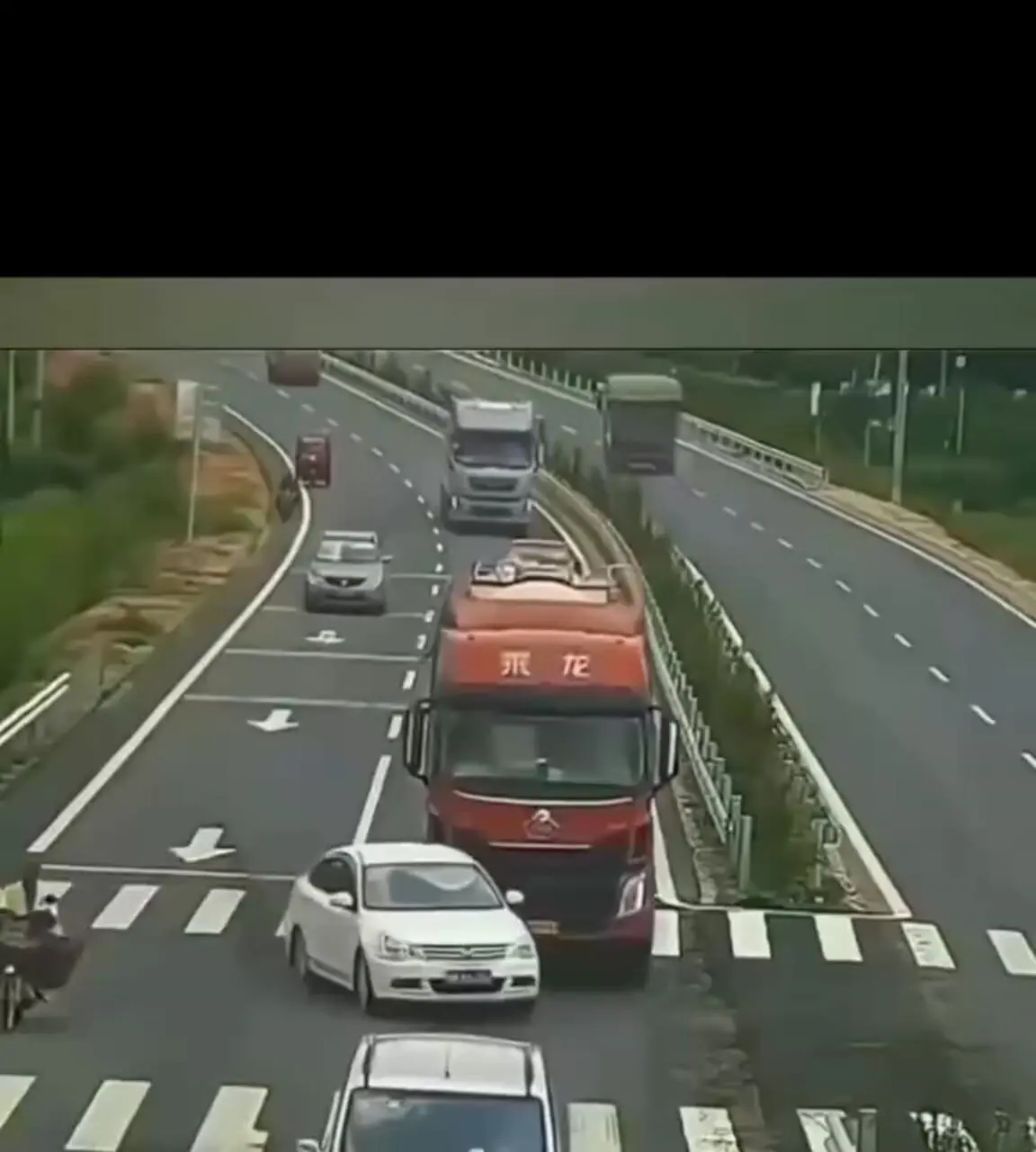 فیلم بی‌توجهی به حق تقدم / خسارتی جبران‌ ناپذیر در یک لحظه غفلت