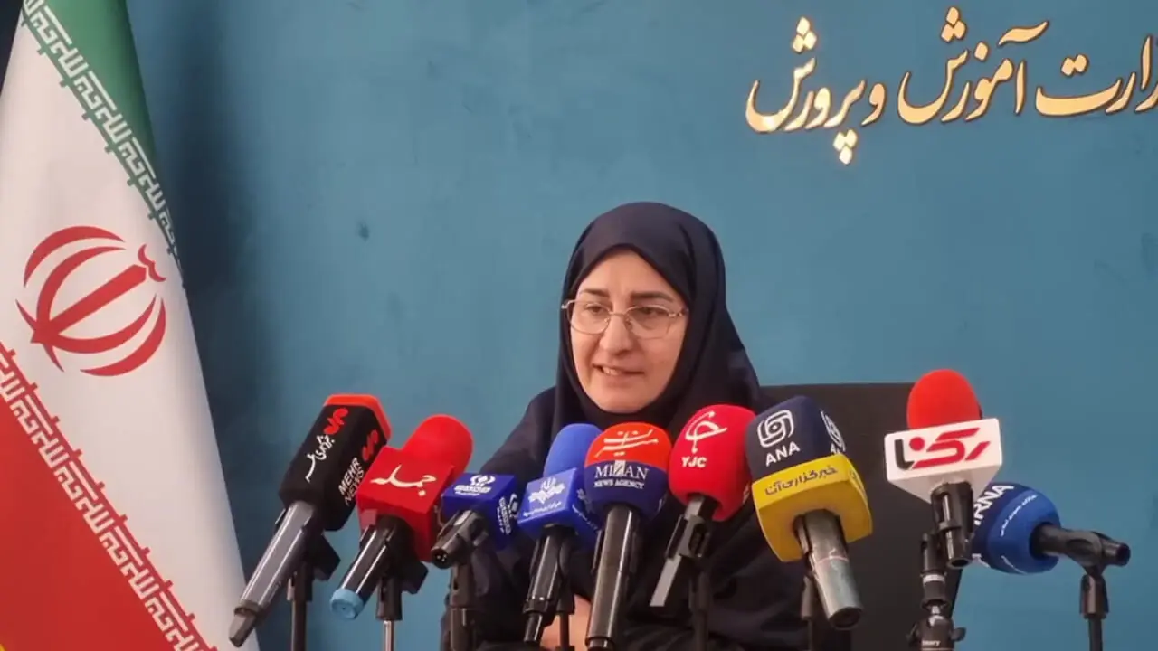 ممنوعیت تکالیف اجباری نوروزی در ابتدایی؛ «عید و هنر و داستان» جایگزین جزوه و کتابچه