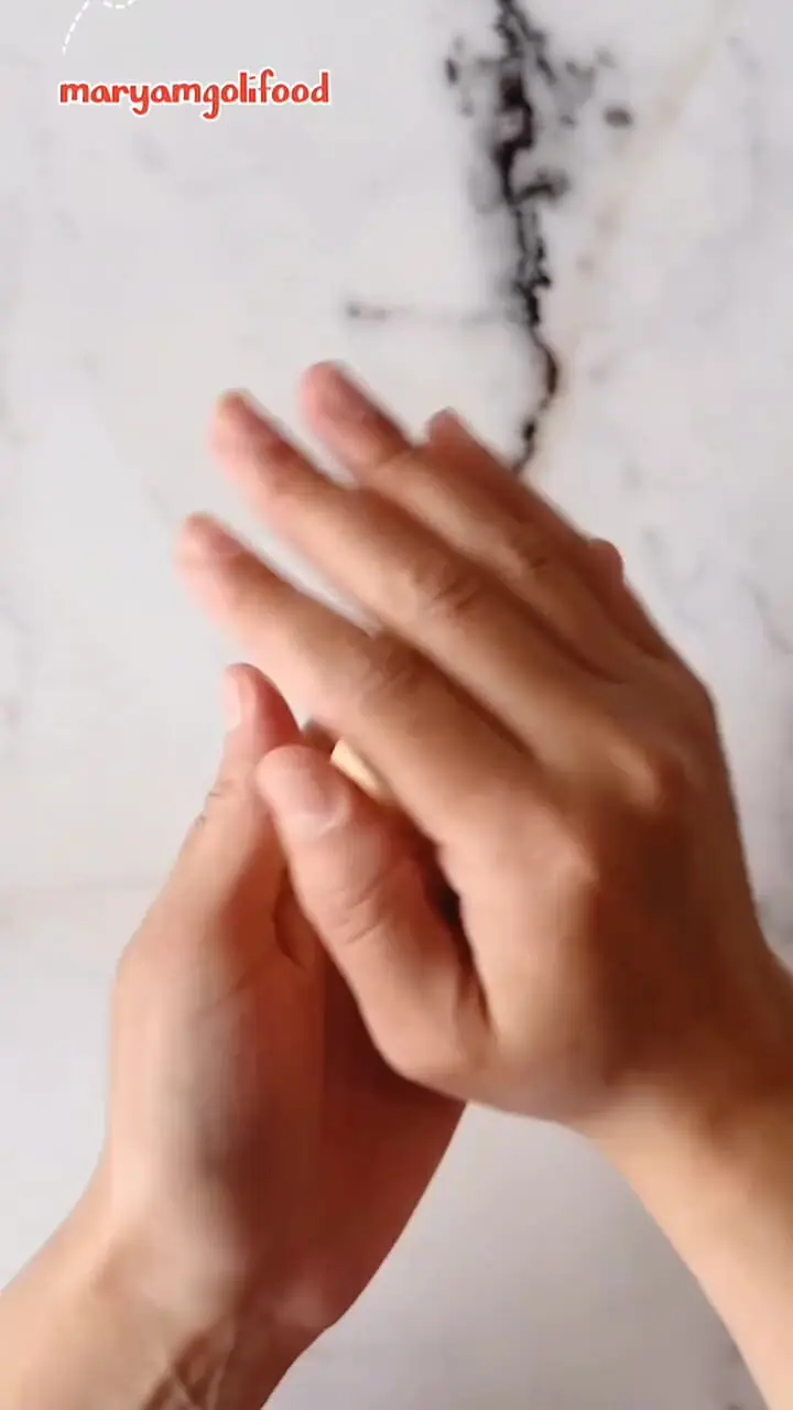 فیلم / دستور سریع نان مغزدار