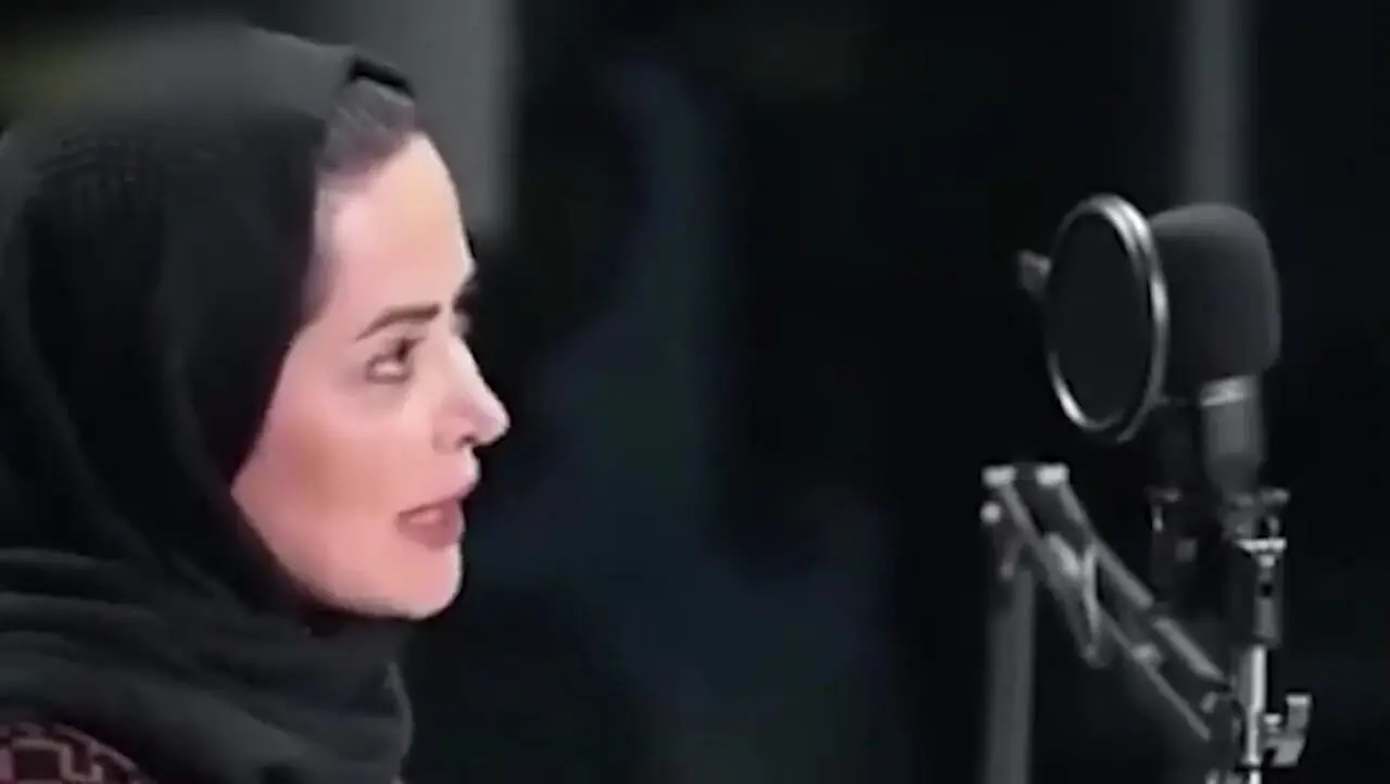 فیلم کمند خانم بازیگر سریال اسباب زحمت: وقتی بدون شوهرم از خارج برگشتم بی پول و فقیر بودم / حتی پول خرید لباس گرم توی زمستون نداشتم قرض گرفتم / هیچکی باورش نمیشه اما خیلی سخت بود 