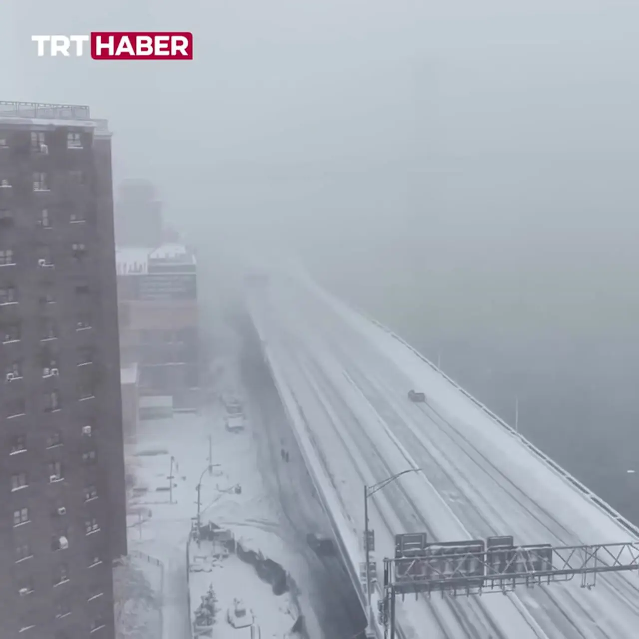 فیلم طوفان برفی بی سابقه در آمریکا / نیویورک تعطیل شد