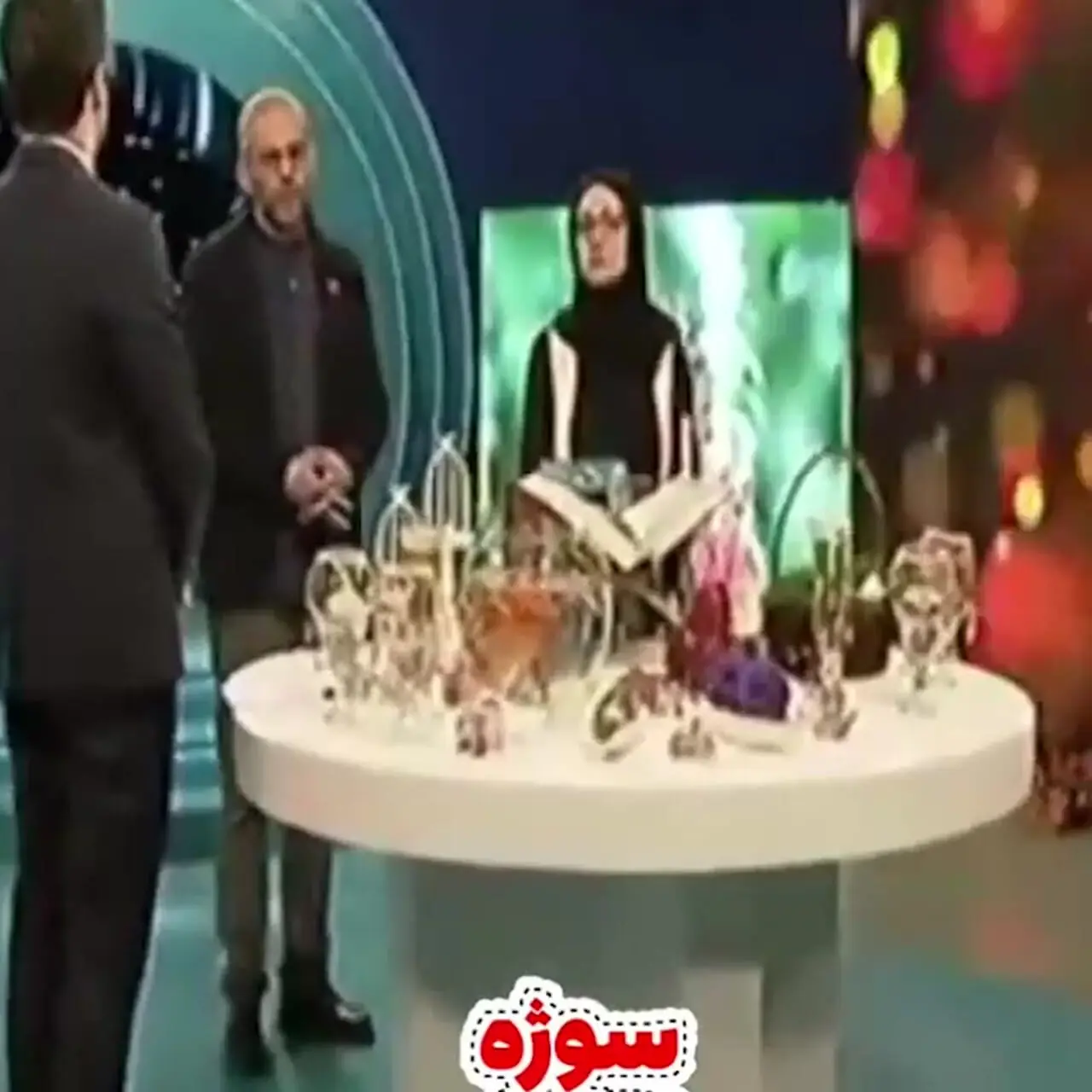 فیلم/ رونمایی از ازدواج بی سر و صدای مینا ساداتی و بابک حمیدیان / نمیخواستیم مردم بفهمند ما با هم ازدواج کردیم!