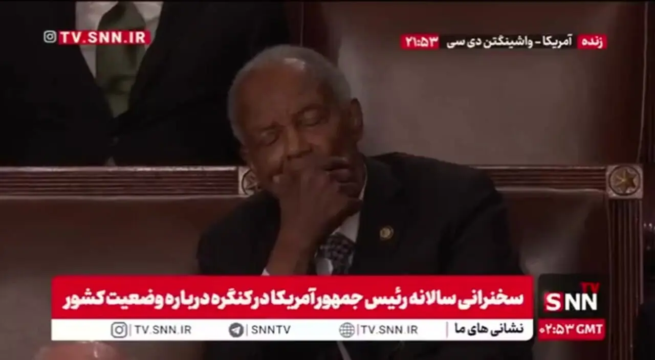 چرت زدن نماینده کنگره آمریکا هنگام سخنرانی ترامپ از دستاوردهای دولتش