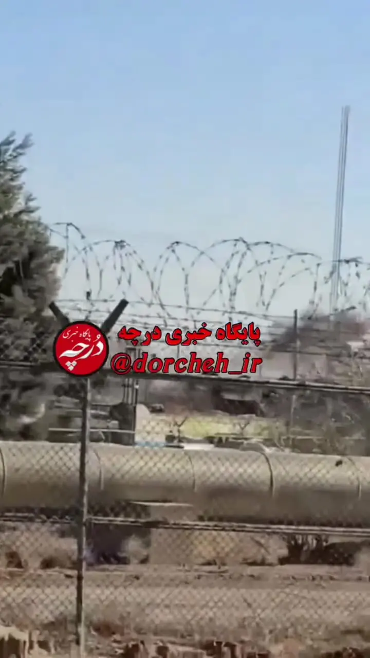 فیلم لحظه سقوط بالگرد در میدان میوه و تره بار درچه اصفهان