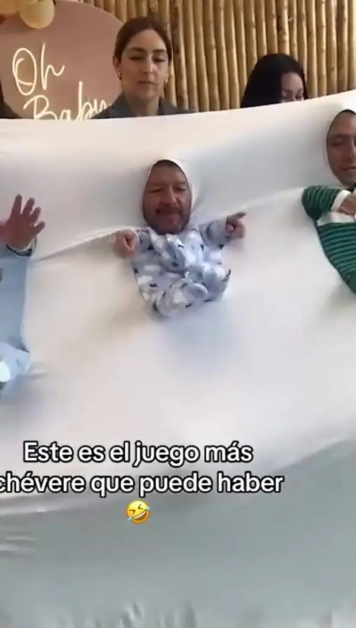 فیلم/ اگه فکر میکنین جشن تعیین جنسیت فقط ترکوندن بادکنکه سخت در اشتباهید/ ابتکار بامزه عمه و عموهای نی نی برای سرگرم کردن مهمانان 