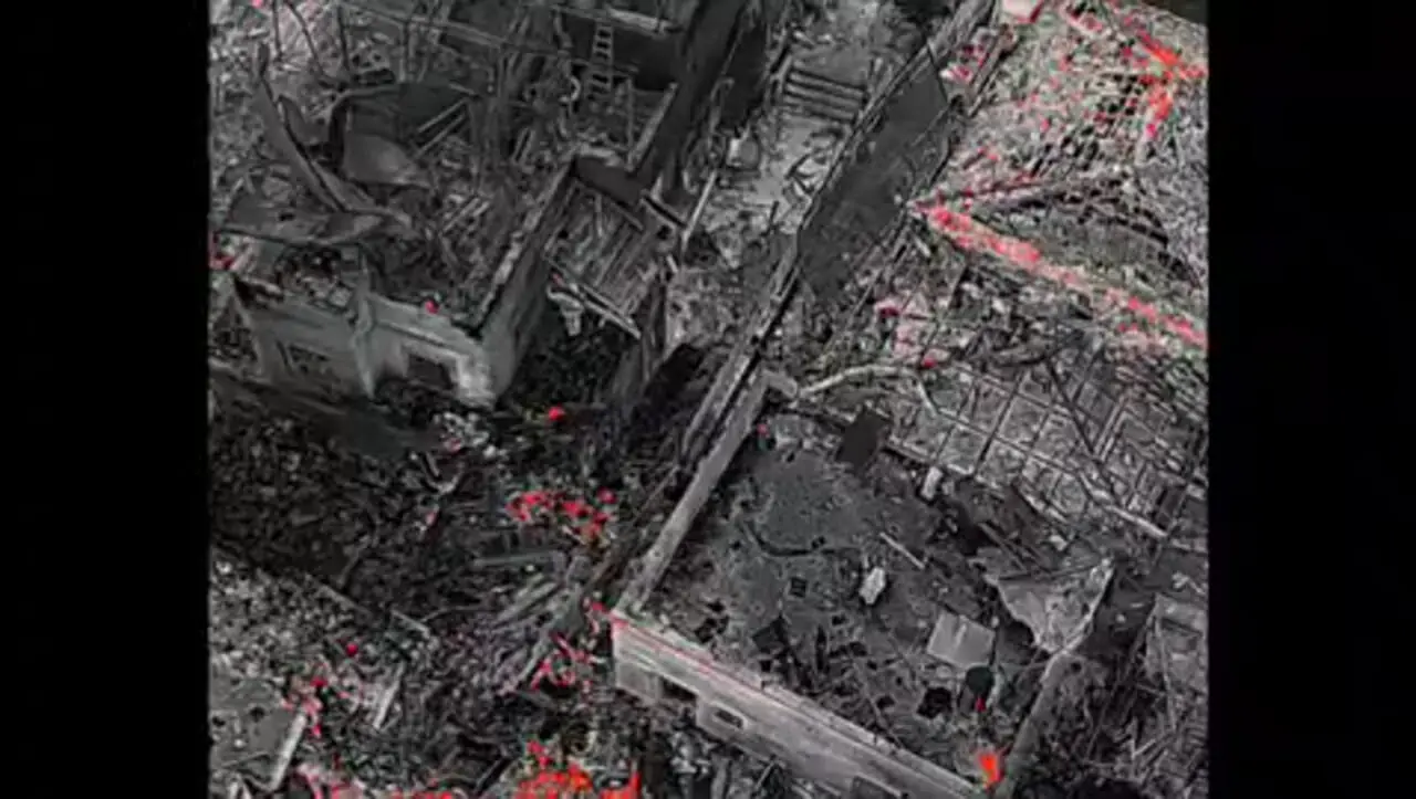 فیلم از نمای قدرت تخریب موشک‌های ایرانی از بالا