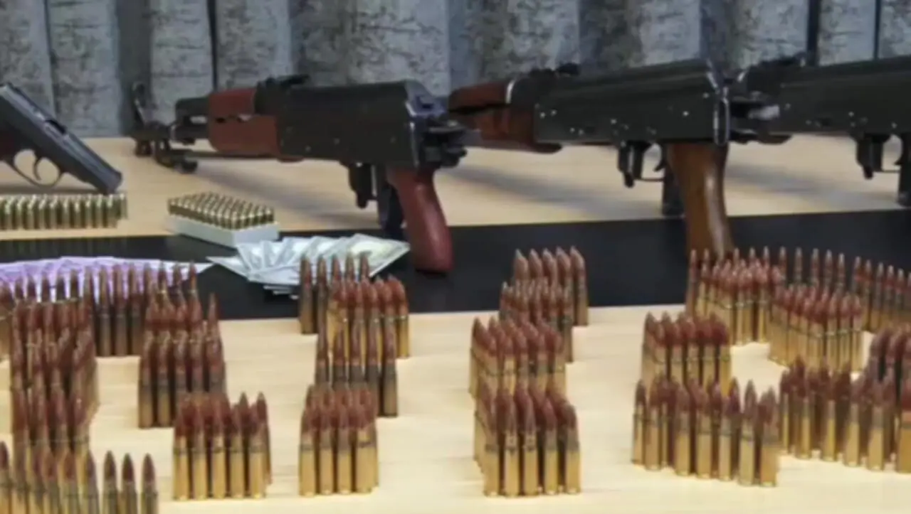 فیلم/ انهدام یک هسته مزدوران مسلح دشمن آمریکایی - صهیونی در تهران