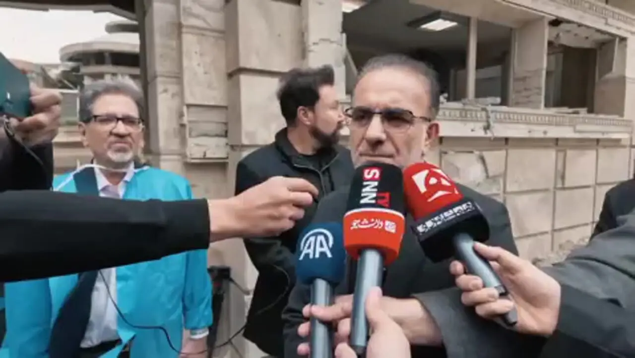 فیلم / سند جنایات علیه بشریت و بیماران بی پناه از سوی مدعیان حقوق بشر در بمباران بیمارستان گاندی تهران