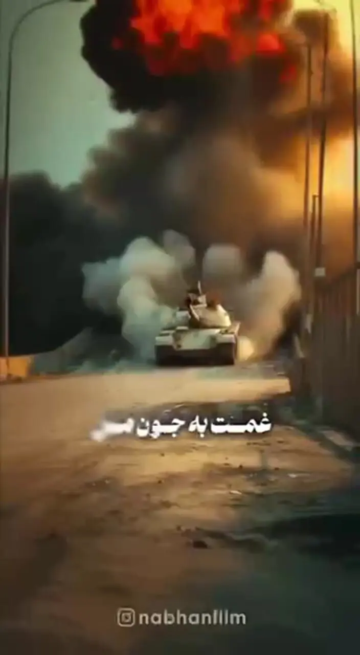 فیلم / رضا صادقی برای «وطن» خواند 