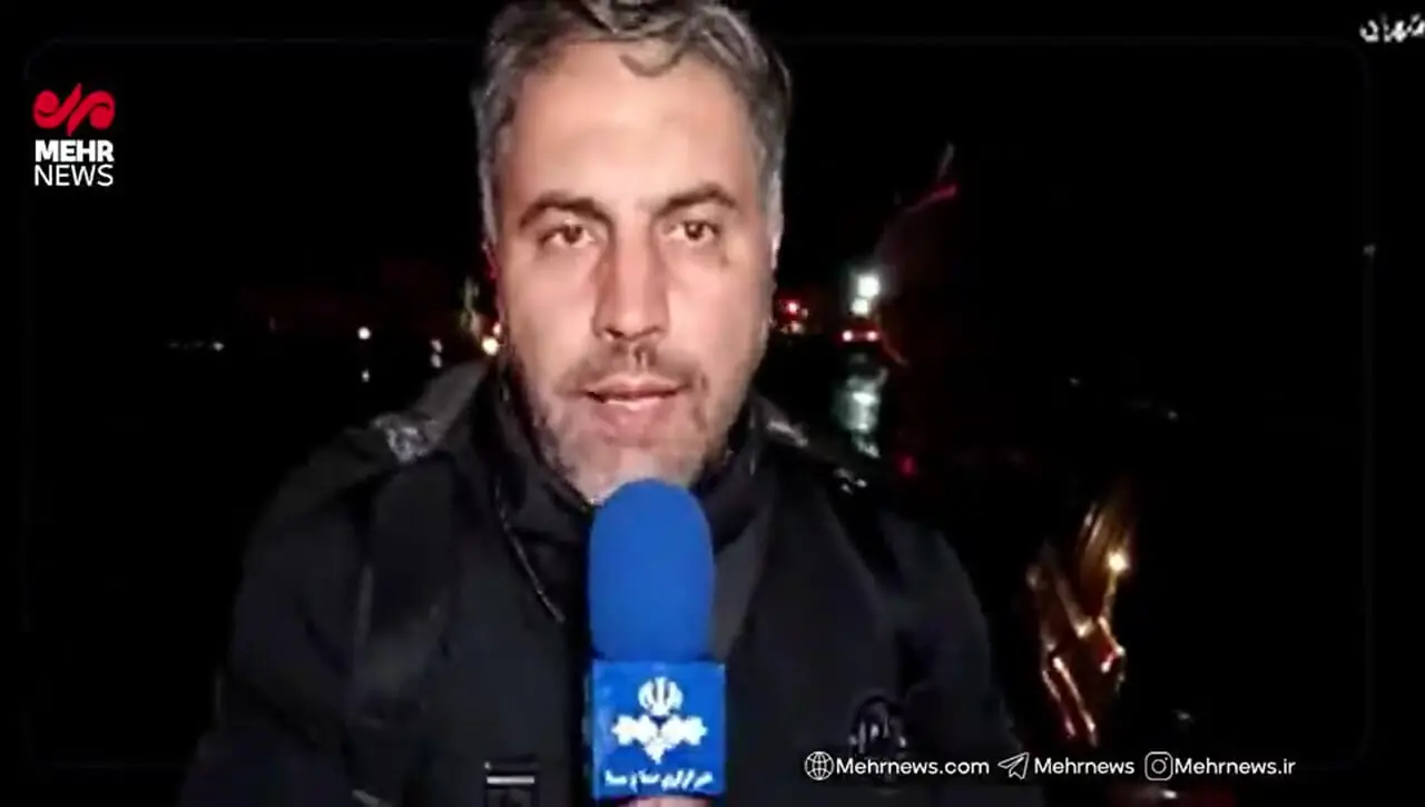 گزارش خبرنگار شبکه خبر درباره جزئیات حمله موشکی دشمن آمریکایی-صهیونی به انبار نفت شهران