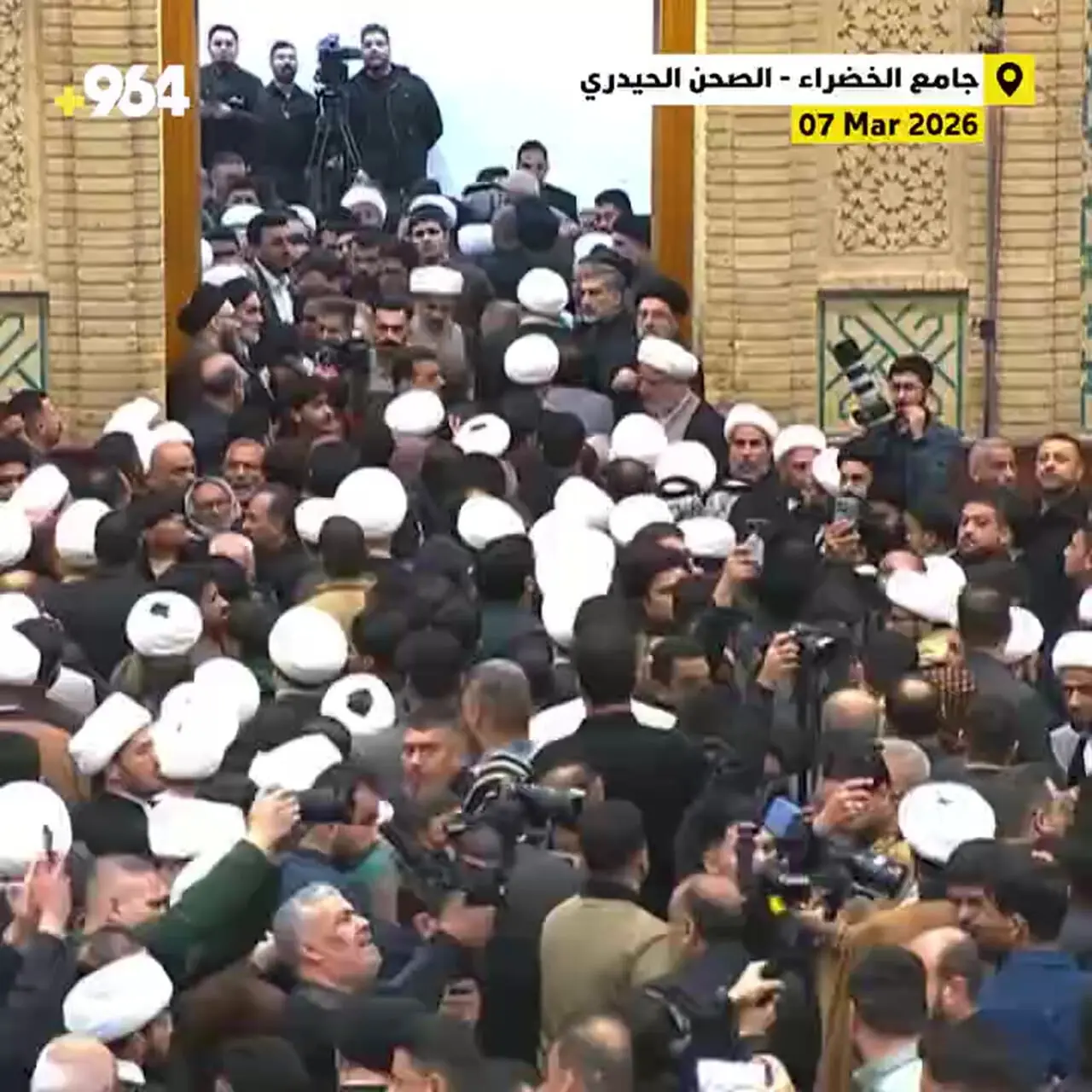 فیلم / ️حضور مقتدی صدر در مجلس سوگواری شهادت امام خامنه‌ای 