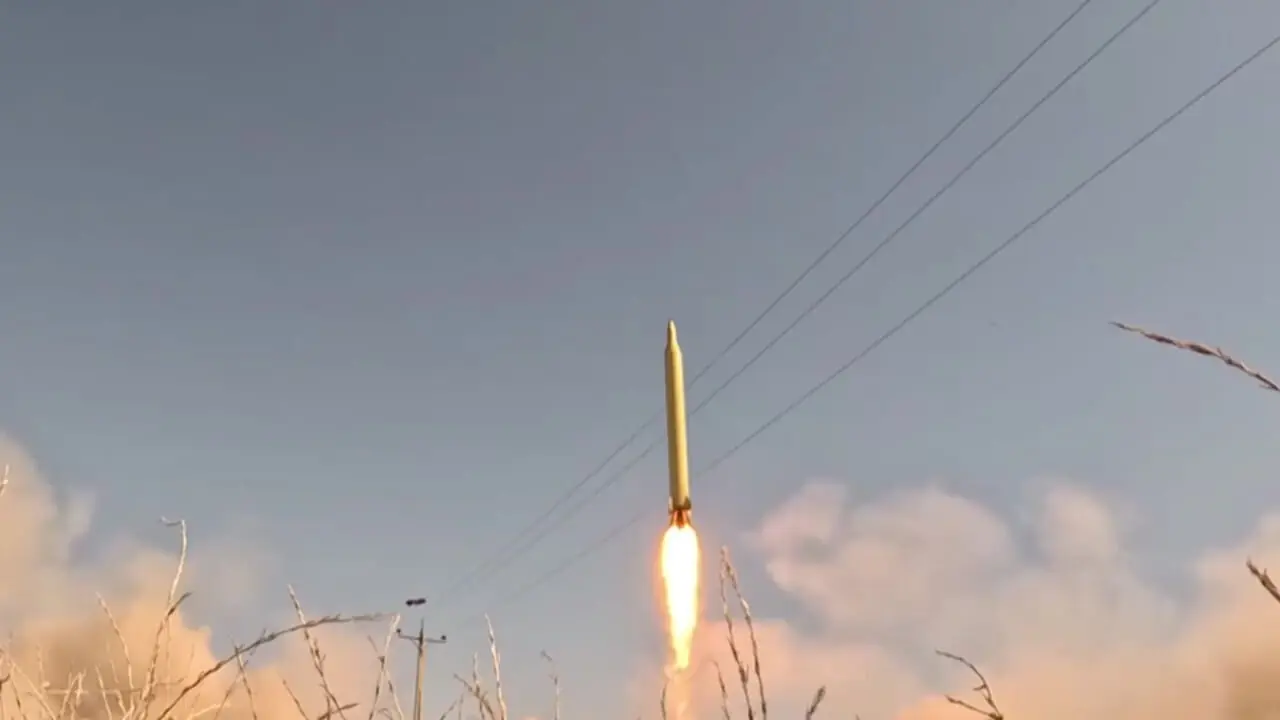 فیلم / پرتاب موشک‌های قدر، عماد و خیبرشکن در موج بیست‌و‌هشتم عملیات وعده صادق ۴