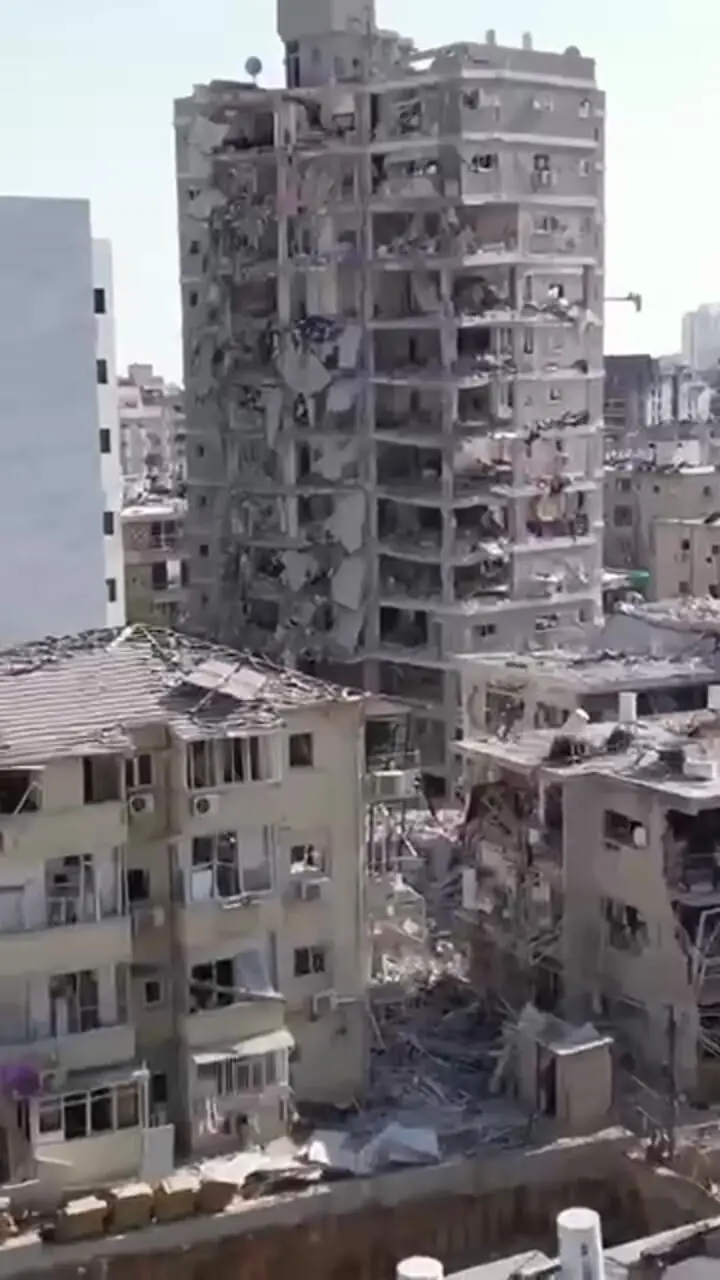 خرابه های تل آویو براثر اصابت موشک های ایران