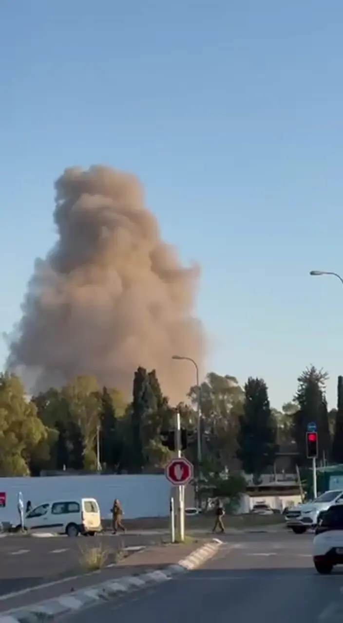 فیلم / لحظات اولیه اصابت موشک به  سرزمین‌های اشغالی