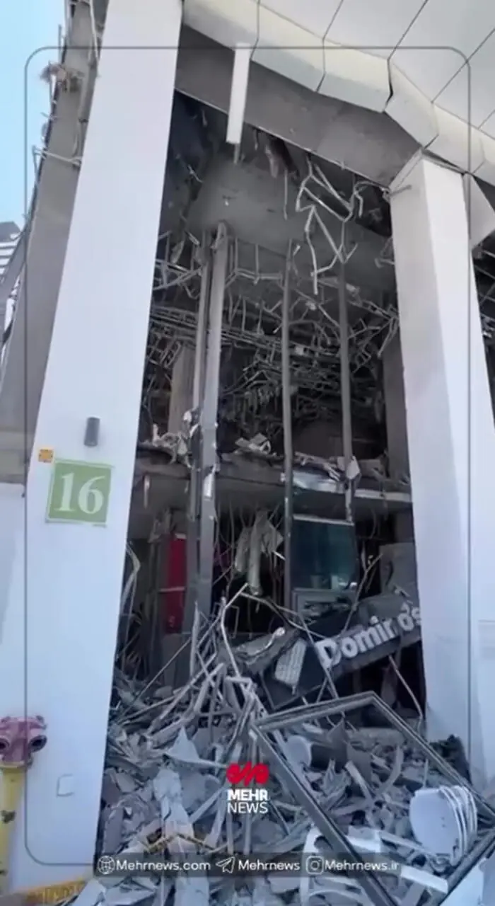 فیلم های دیده نشده از آثار خسارت و آسیب موشک‌های ایرانی در رامات گان