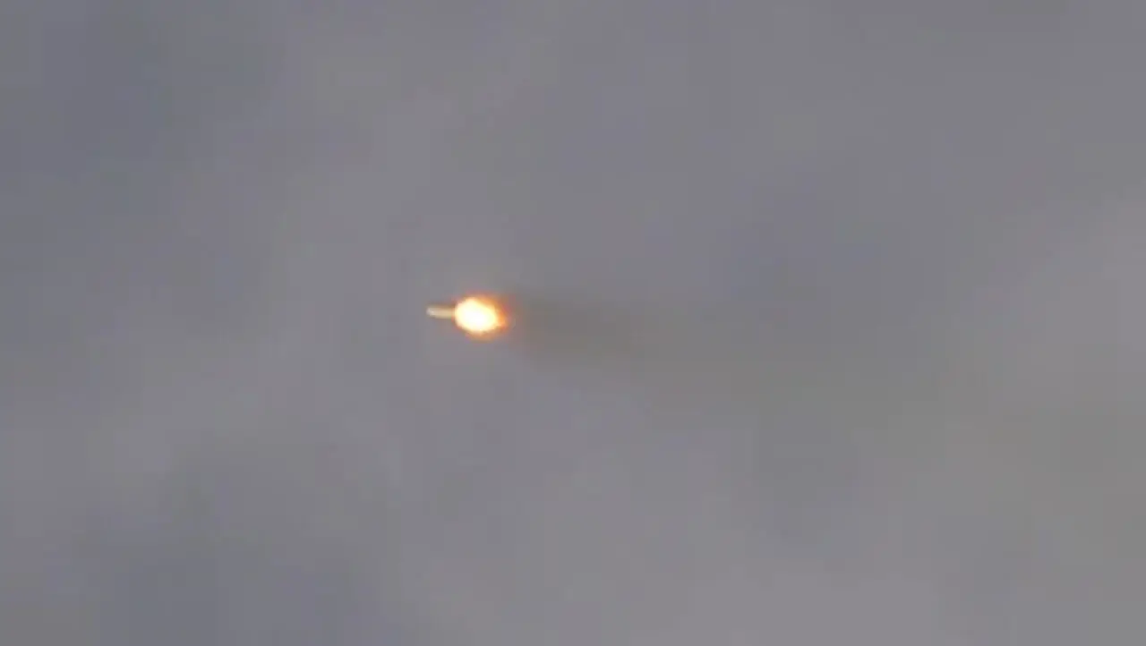 فیلم /  روابط‌ عمومی سپاه: موج پنجاه و هشتم عملیات وعده صادق ۴ تقدیم به همه کودکان شهید جنگ رمضان خصوصا کودکان مدرسه میناب و خردسال ترین شهید جنگ رمضان «مجتبای سه روزه»