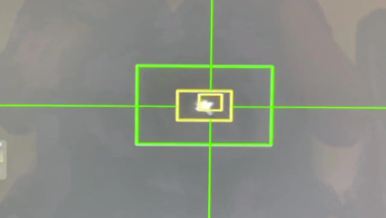 پدافند ارتش جنگنده اف - ۱۵ متجاوز را در آسمان جنوب هدف قرار داد + فیلم لحظه شکار