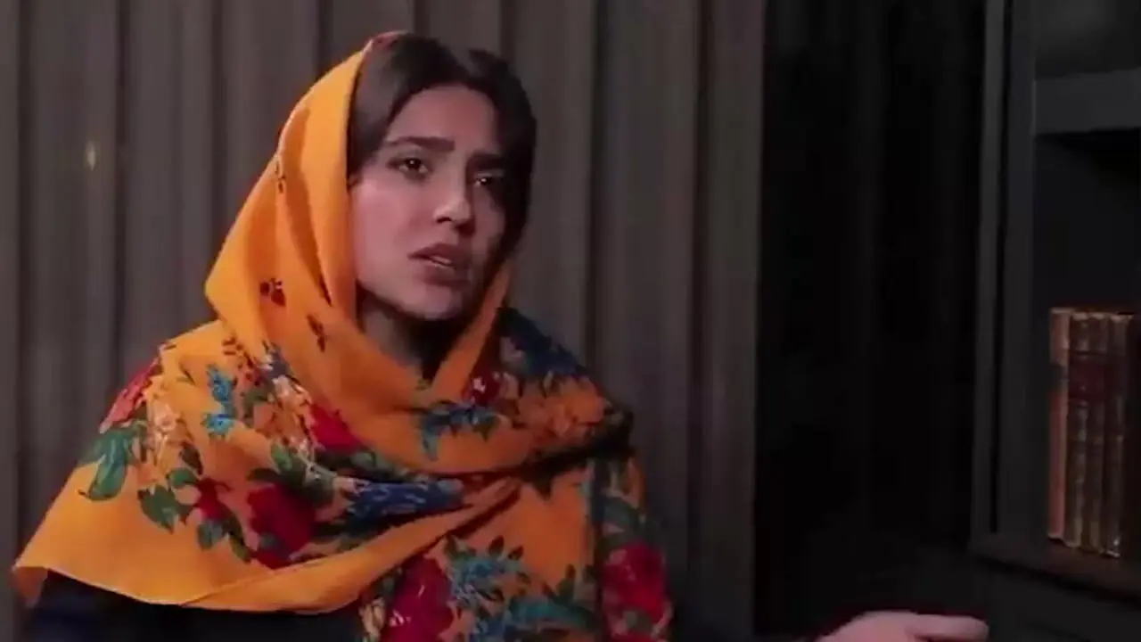 فیلم/ همه چیز درباره ماجرای آشنایی و ازدواج سپند امیرسلیمانی و مونا کرمی / عروس خانم مخالف سرسخت مزدوج شدن بود