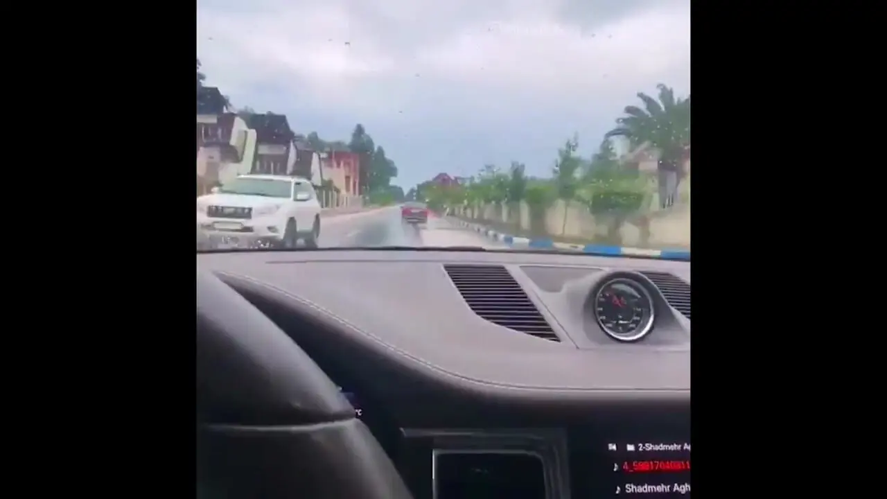 فیلم حیرت آور از شهرک ثروتمند ترین زنان و مردان ایرانی در کلارآباد مازندران / اینجا پاریس نیست شهرک امیردشت ایرانه + عکس ها از خانه ها و ماشین های لوکس