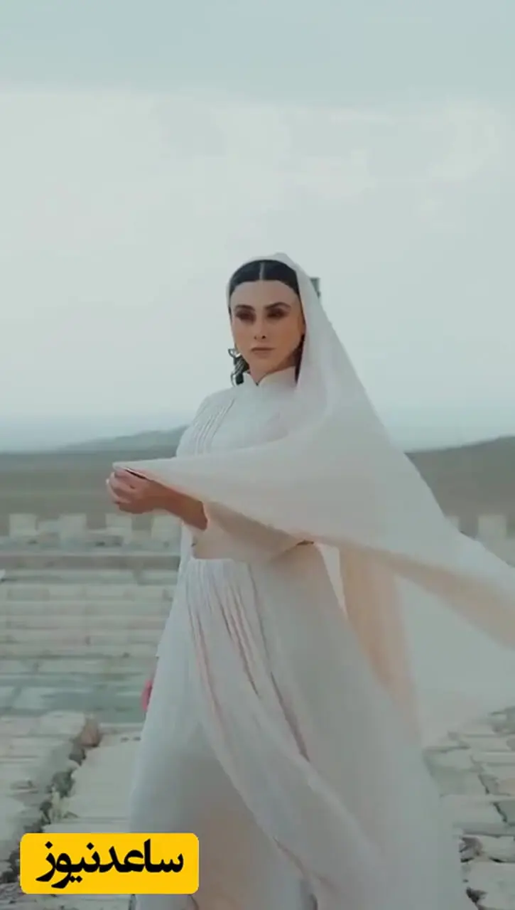 فیلم / آزاده صمدی در پادشاهی تمدن ایرانی / زیباترین مد ایرانی که  در دل پاسارگاد رونمایی شد