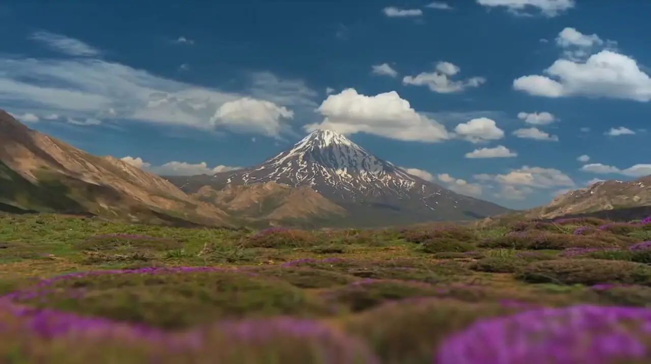قابی تماشایی از نمای جنوب غربی کوه دماوند + فیلم