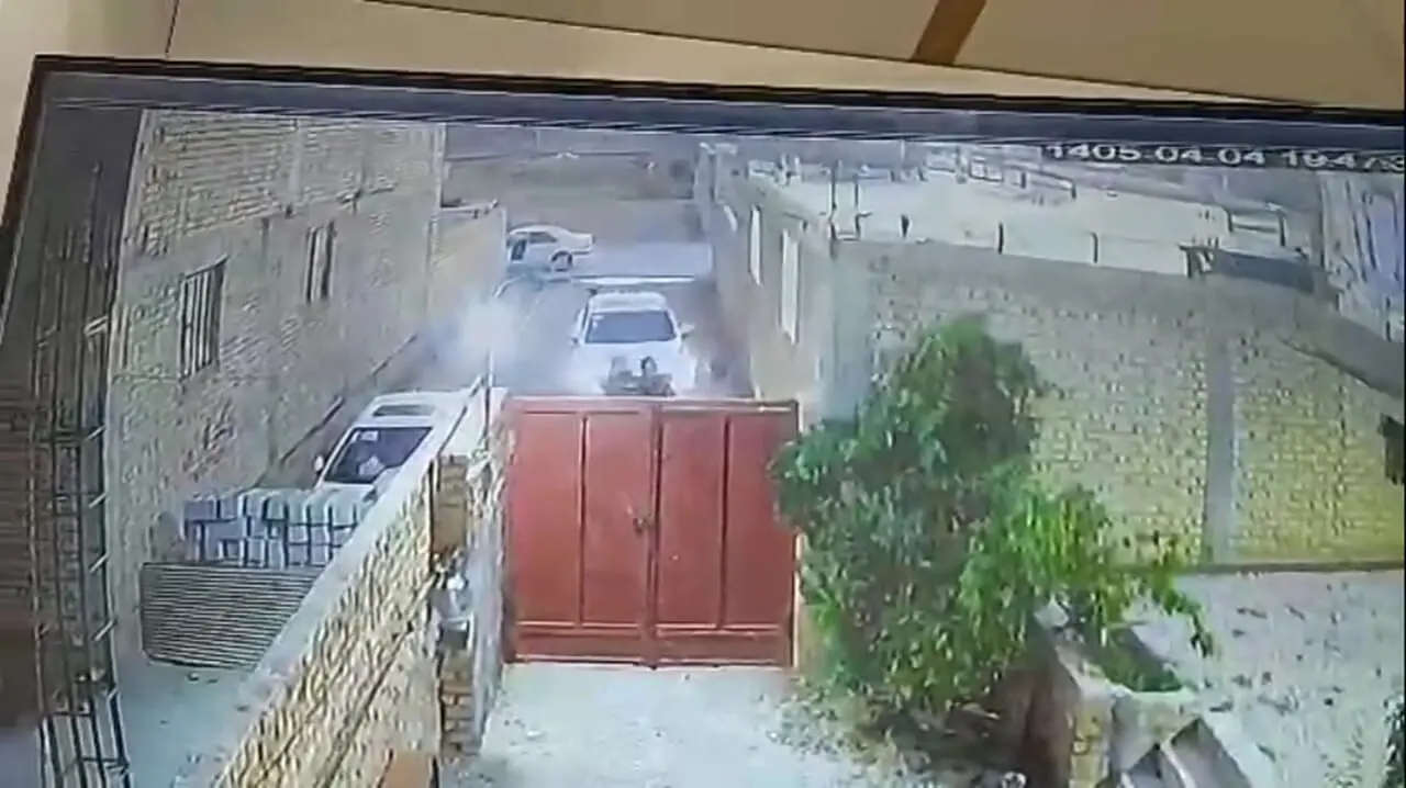 قتل مادر و دختر جوان با شلیک های مرگبار خواستگار کینه جو / قاتل از شهرستان کوار فارس فرار کرد + عکس  فیلم