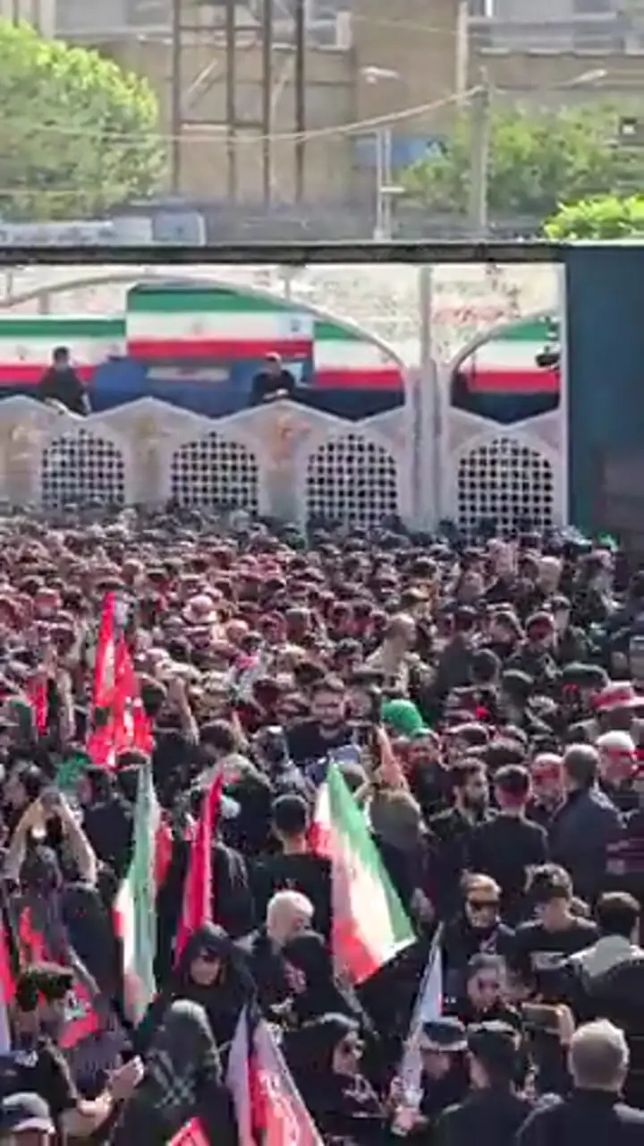 ورود خودرو پیکرها از مسیر بعد از انقلاب به سمت آزادی/ زمان مراسم تشییع؛ ۱۰ تا ۱۲ ساعت
