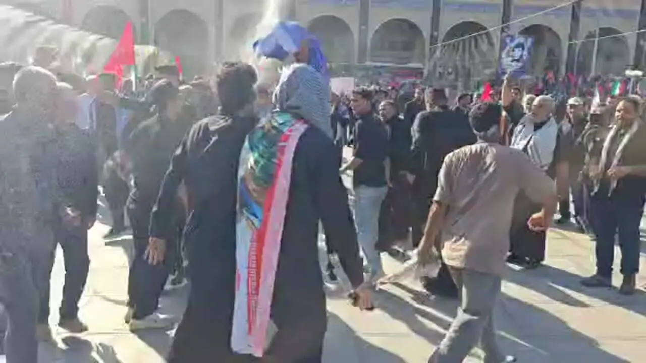 فیلم برگزاری آیین سنتی عزاداری مردم خوزستان در سوگ رهبر شهید انقلاب