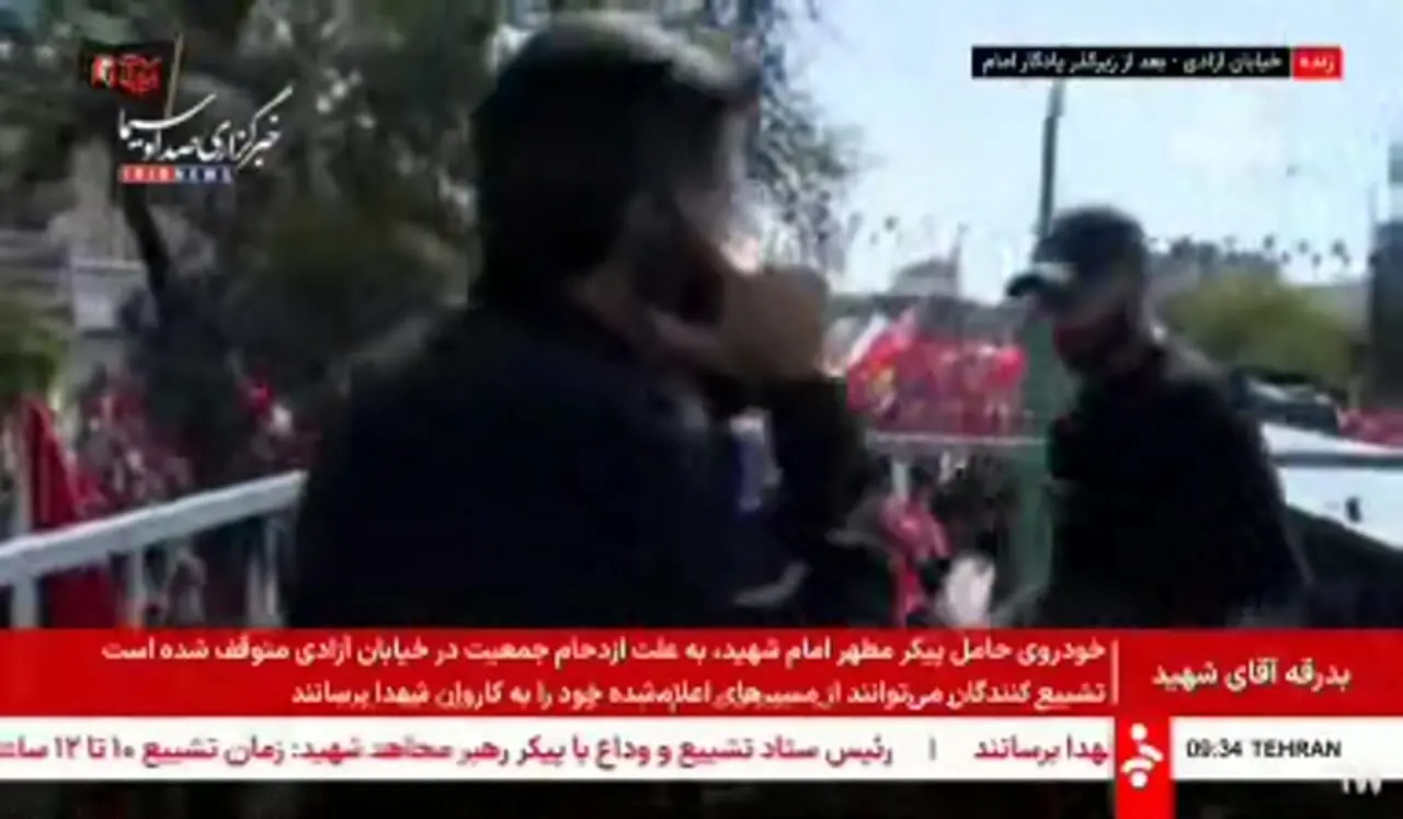 فیلم حضور دانشجویان دانشگاه صنعتی شریف در مراسم ادای احترام به رهبر شهید انقلاب 