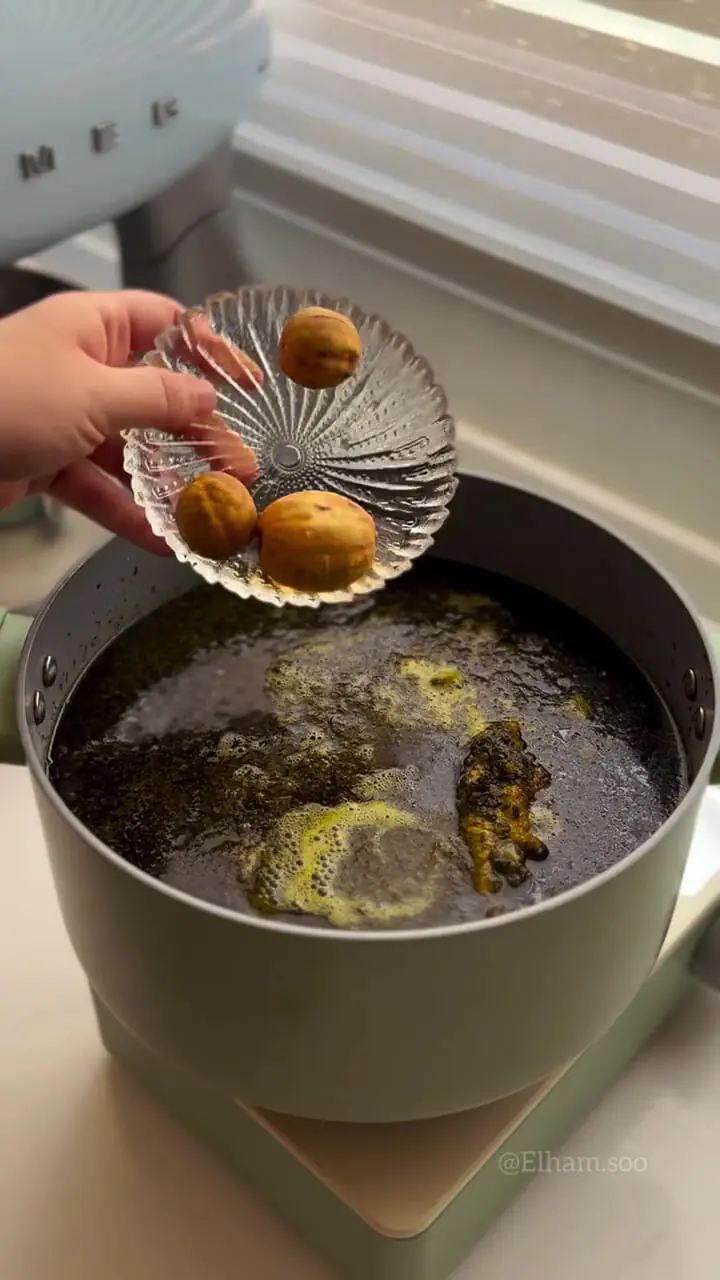 دستور پخت  قورمه سبزی لذیذ و جا افتاده + فیلم