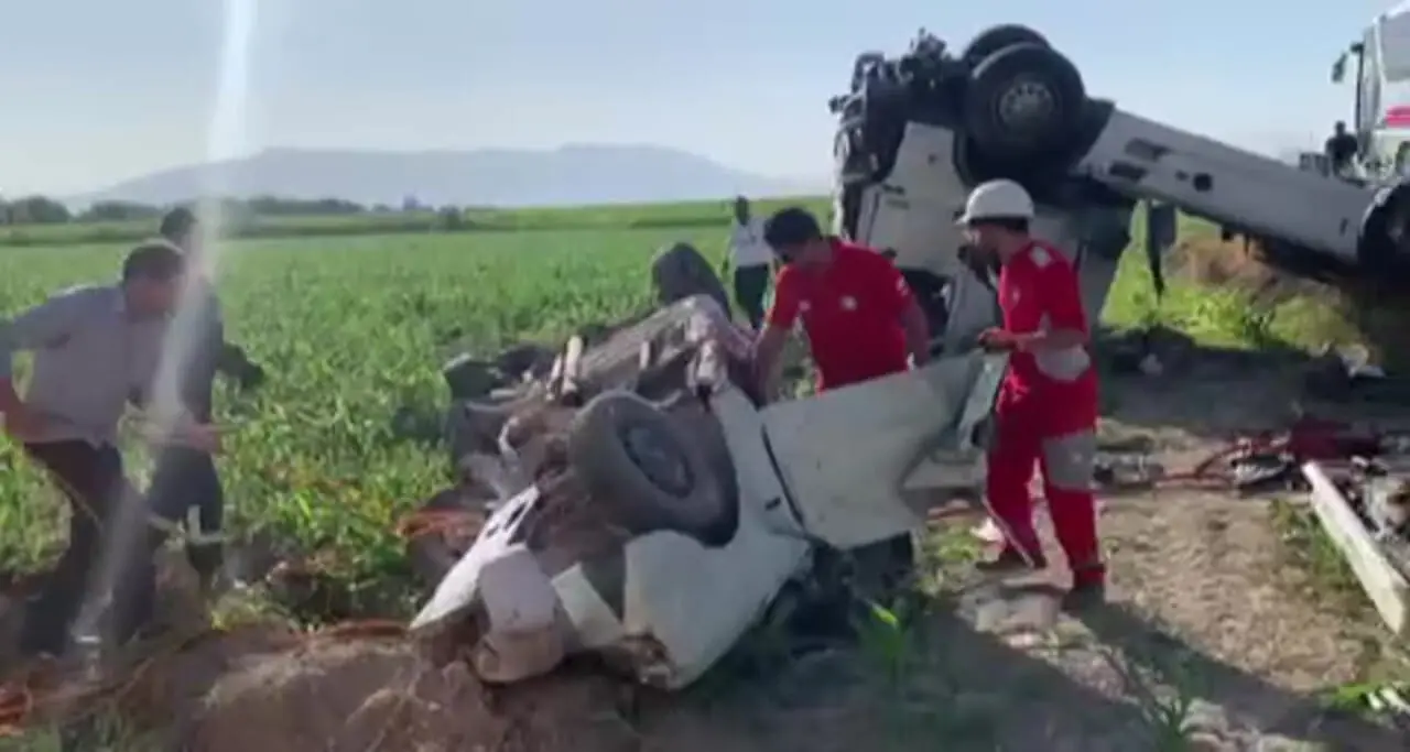 تصادف مرگبار در جاده سلماس ارومیه 11 کشته و مصدوم بر جای گذاشت + فیلم