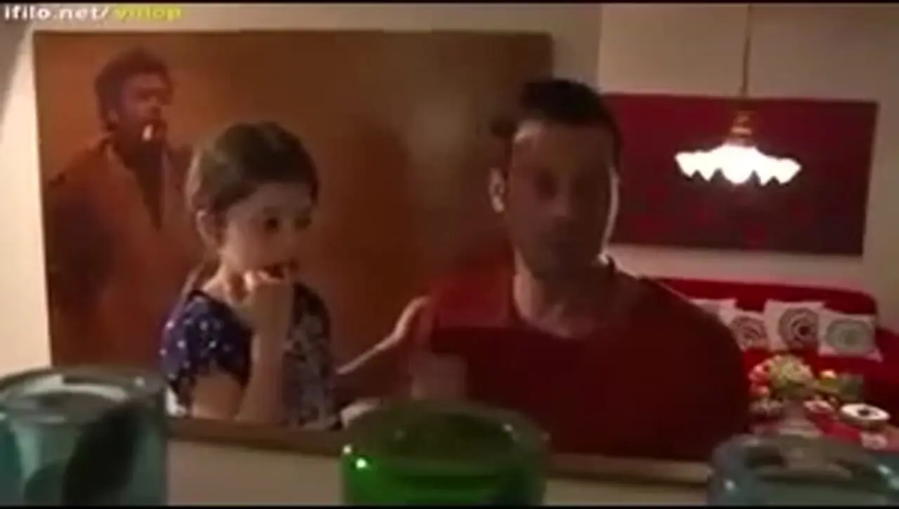 نگاهی به چیدمان خانه مجلل پژمان بازغی و نفس بازغی/ از قصر صورتی نفس خانم تا فرش اصیل ایرانی تا مبلمان مخملی و صندلی کلاسیک