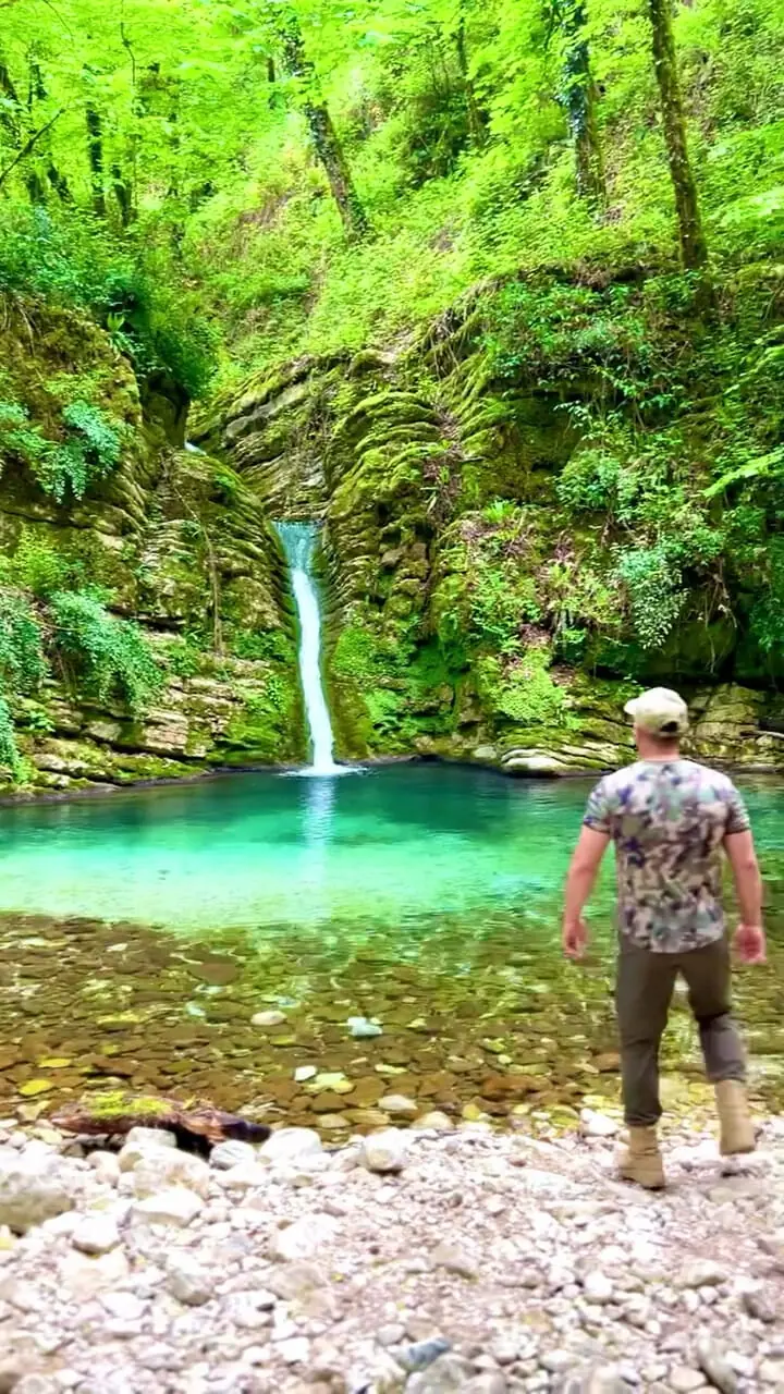 فیلم از زیبایی بی حد و مرز آبشار لاکتاش ( کیامید ) نوشهر
