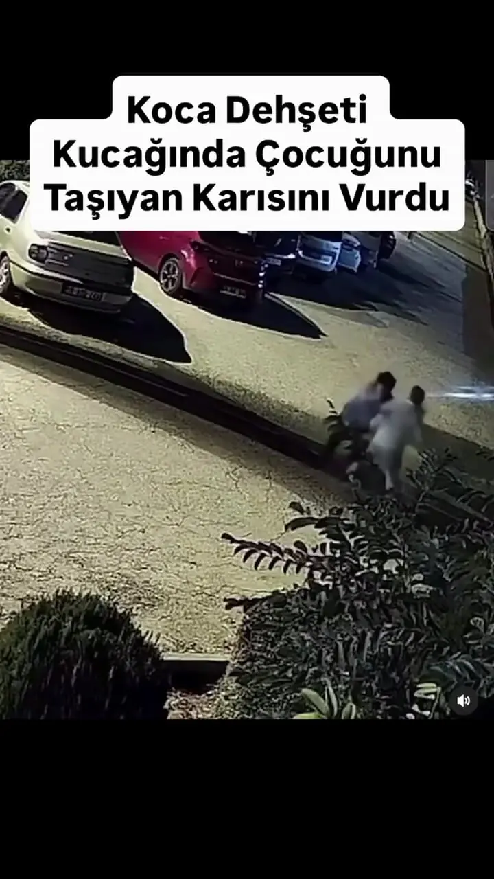فیلم لحظه قتل یک زن مطلقه با شلیک گلوله که بچه را برای دیدار با پدرش برده بود  