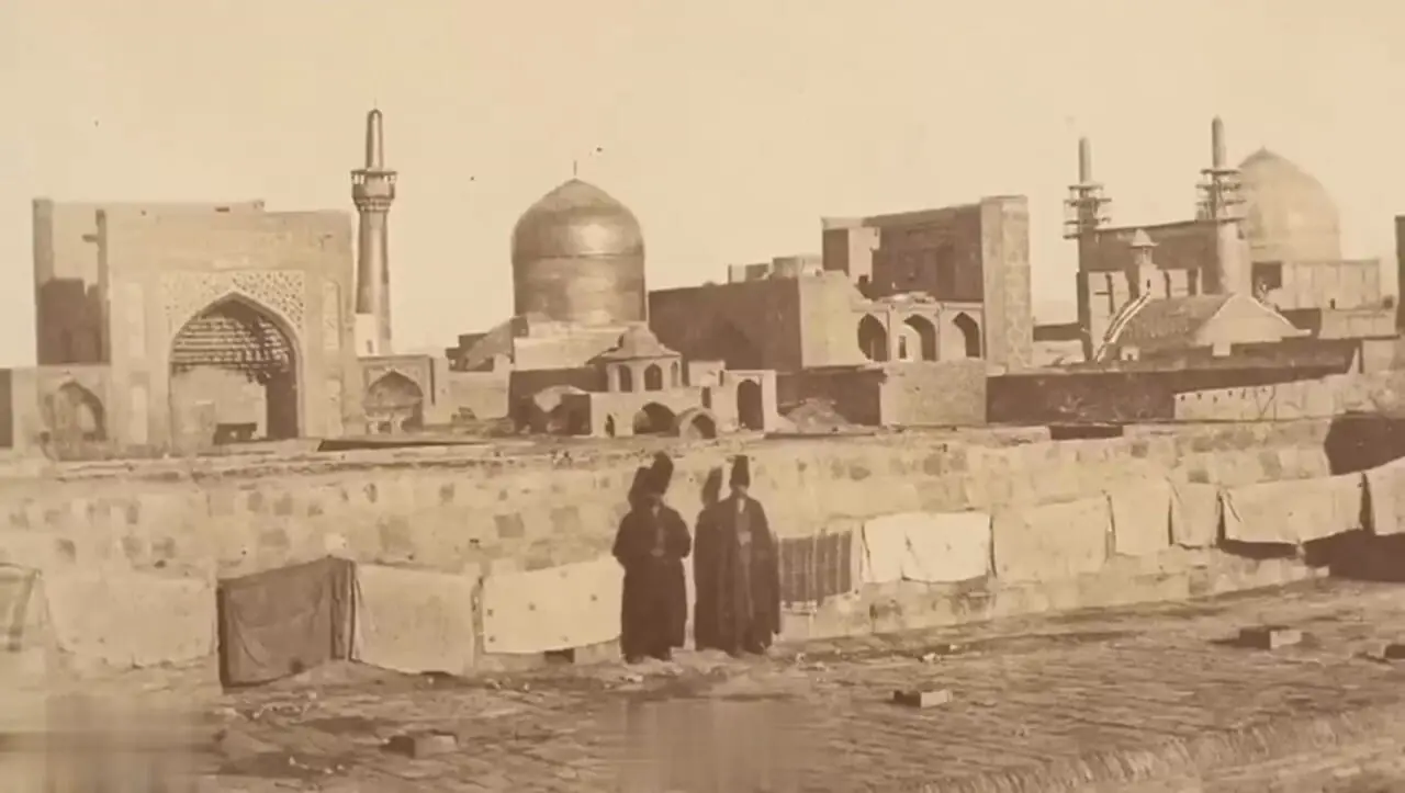 فیلم / تاریخچه حجاب در ایران؛ روایت منابع تاریخی از پوشش زنان ایرانی