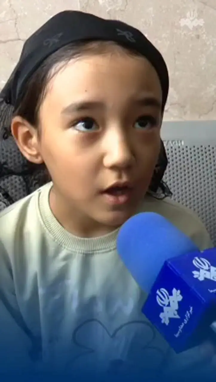 فیلم / این زن طلای دختربچه ها را می دزدید / گریه های دختران کوچولو را ببینید