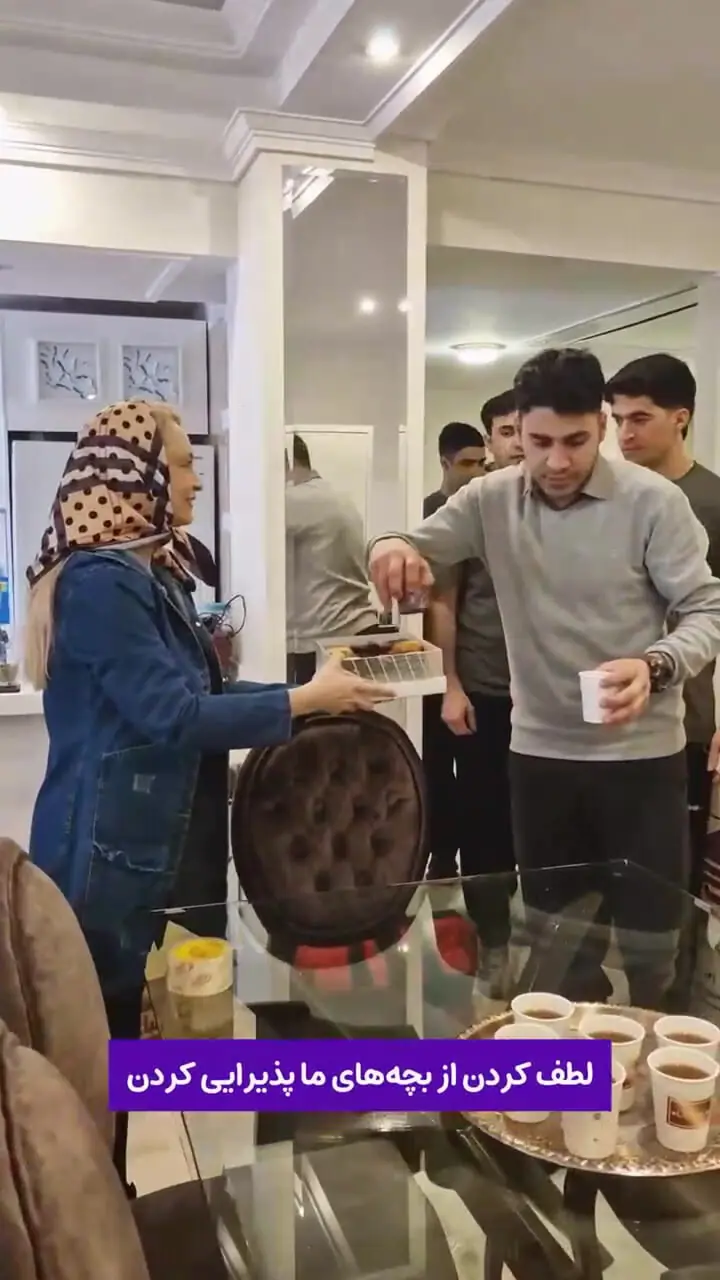 نگاهی به خونه و زندگی جدید مریم کاویانی / از کتابخونه پر از کتاب تا ویوی ابدی و زیبای خانه جدید خانم بازیگر