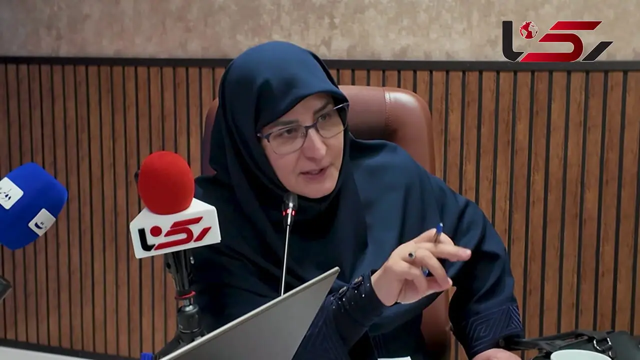 شرط عجیب مدرسه؛ ۵ میلیون بده تا کتاب درسی ات را تحویل بگیری! / آموزش و پرورش: در دریافت شهریه مدارس، مثل خطای پزشکی امکان اشتباه وجود دارد / فیلم