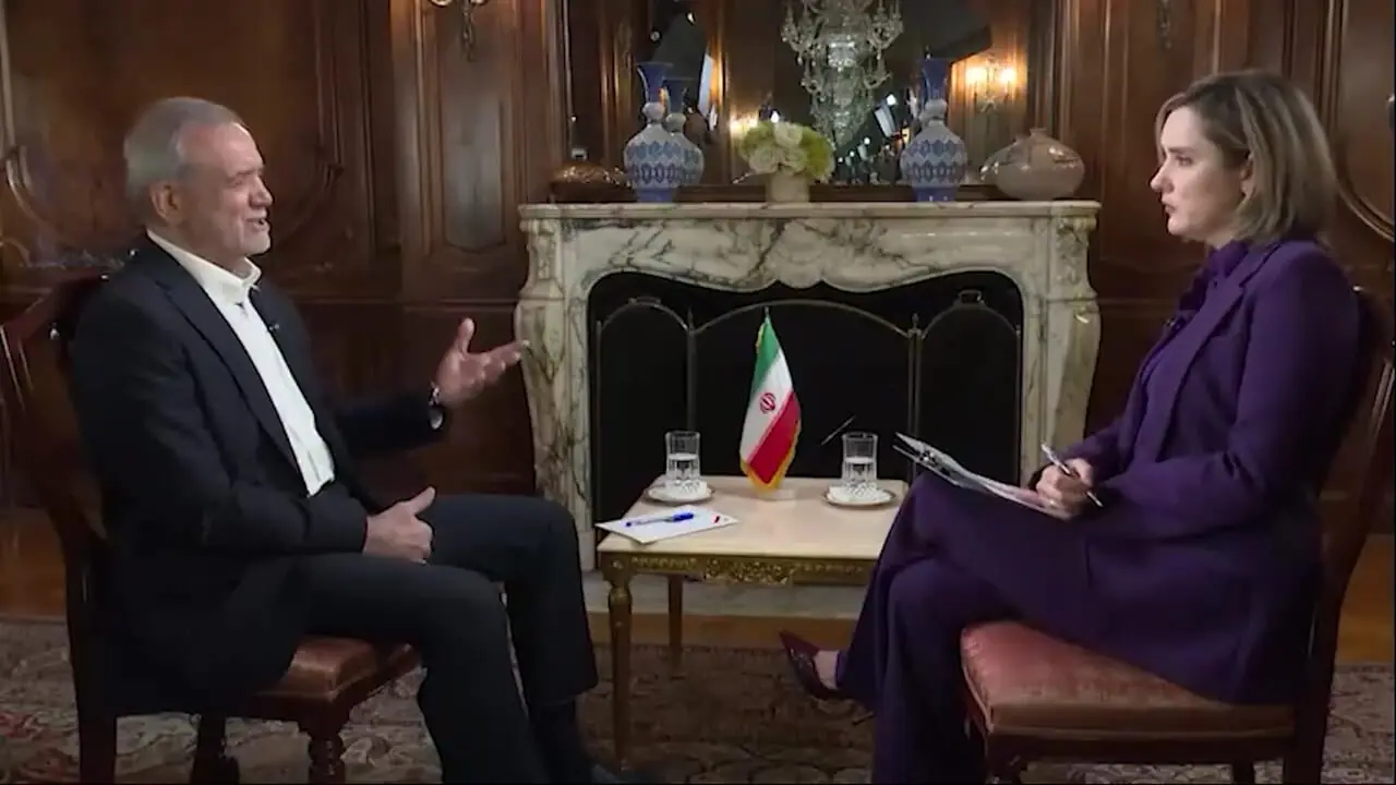 پزشکیان: در دیدار با رهبری ۷ ساعت روی زمین نشسته بودیم / ما مدام پایمان را عوض می کردیم اما ایشان هیچ مشکلی نداشتند + فیلم