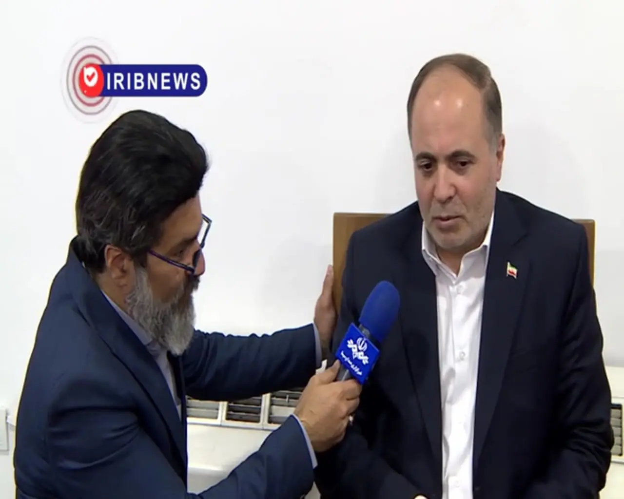 فیلم / تماس فوری پزشکیان که وزیر جهاد کشاورزی را از جلسه بیرون کشاند / ماجرا چه بود؟