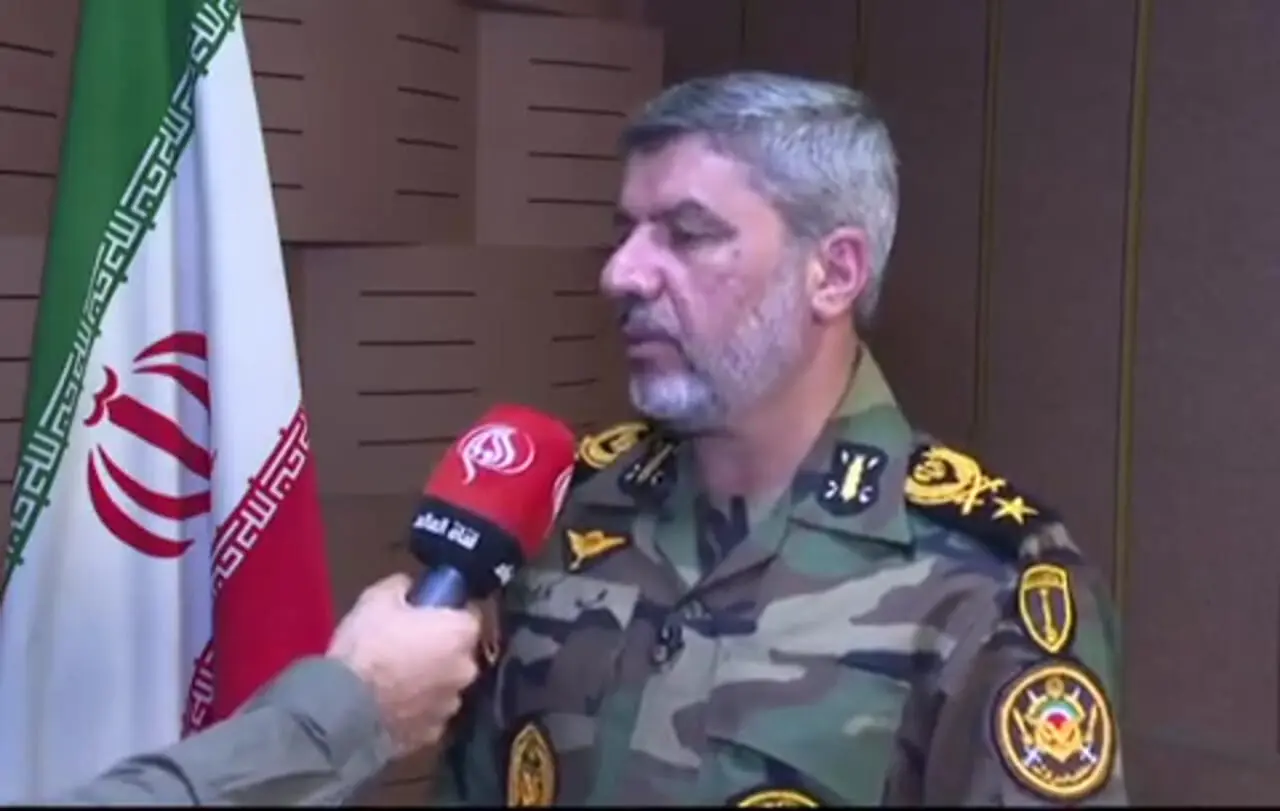 فیلم / سخنگوی ارتش: اگر هر بانوی ایرانی یک سرباز آمریکایی اسیر بگیرد  ۱۰ میلیارد تومان جایزه می دهیم / شهروندان کشورهای منطقه هم می توانند اسیر آمریکایی بگیرند و جایزه دریافت کنند