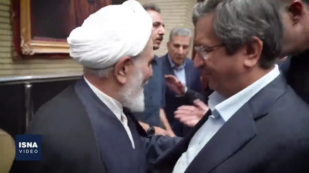 فیلم  مراسم ختم بدرالسادات عراقچی در مسجد نور تهران