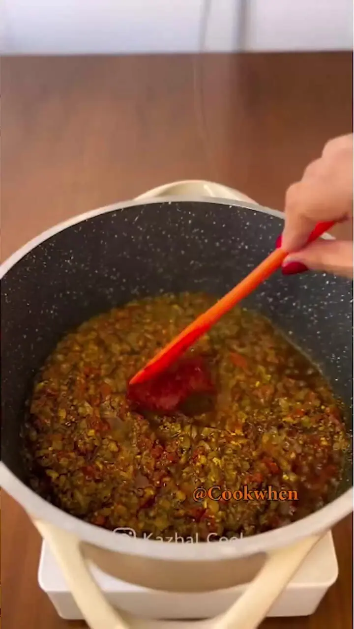 طرز تهیه کالجوش با گوجه